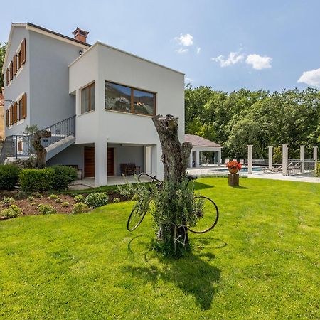 Villa Grey Stone Gata Bagian luar foto