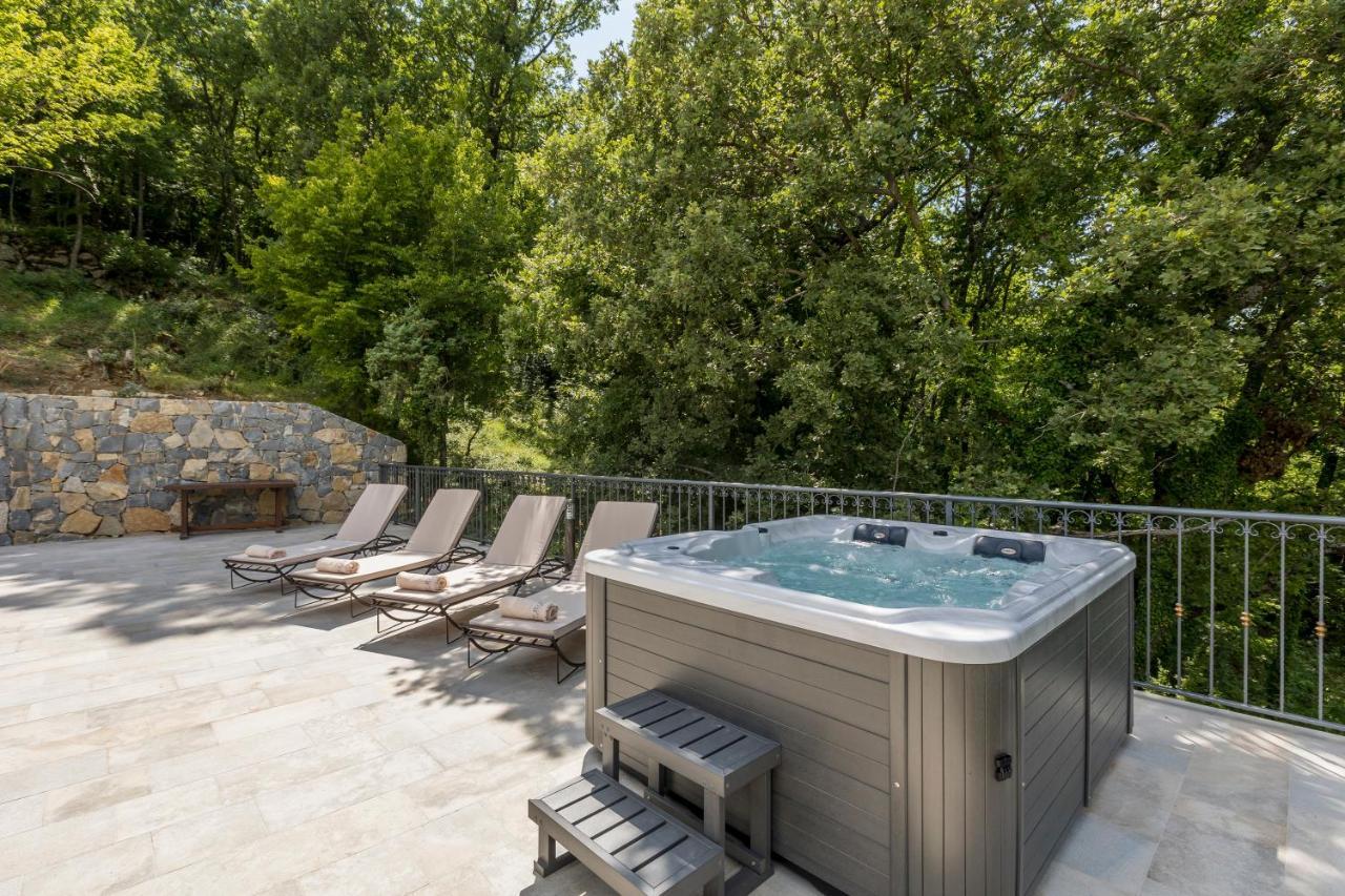 Villa Grey Stone Gata Bagian luar foto