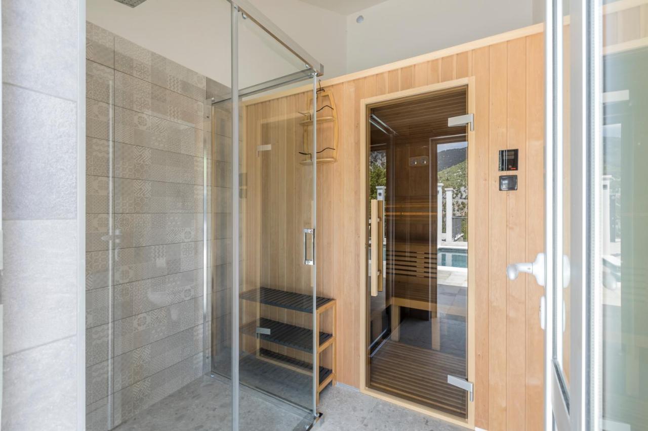 Villa Grey Stone Gata Bagian luar foto