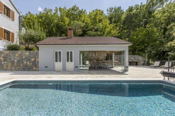 Villa Grey Stone Gata Bagian luar foto